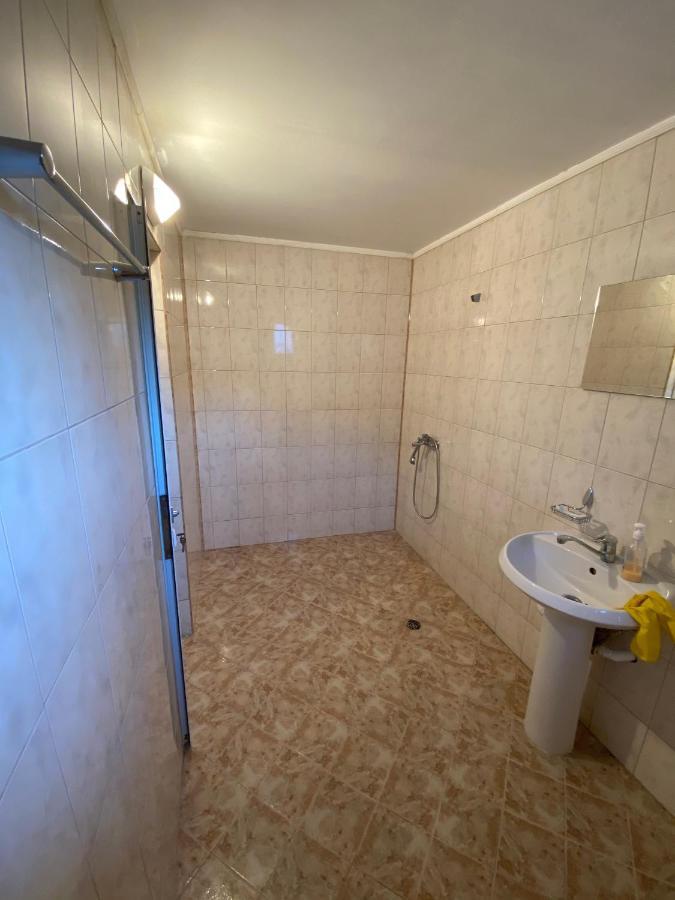 Стаи за гости Маринови Provadiya Екстериор снимка